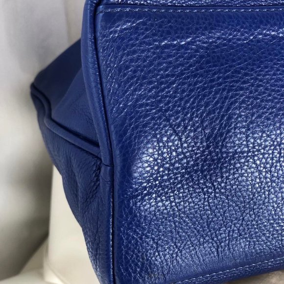 Tory Burch Blue Tote/Shoulder Bag Tumbled Gold Chain Logo Tassel - Picture 9 of 12